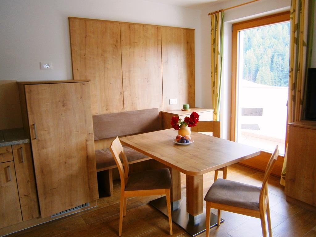 Lue De Rue Apartman San Vigilio Di Marebbe Szoba fotó
